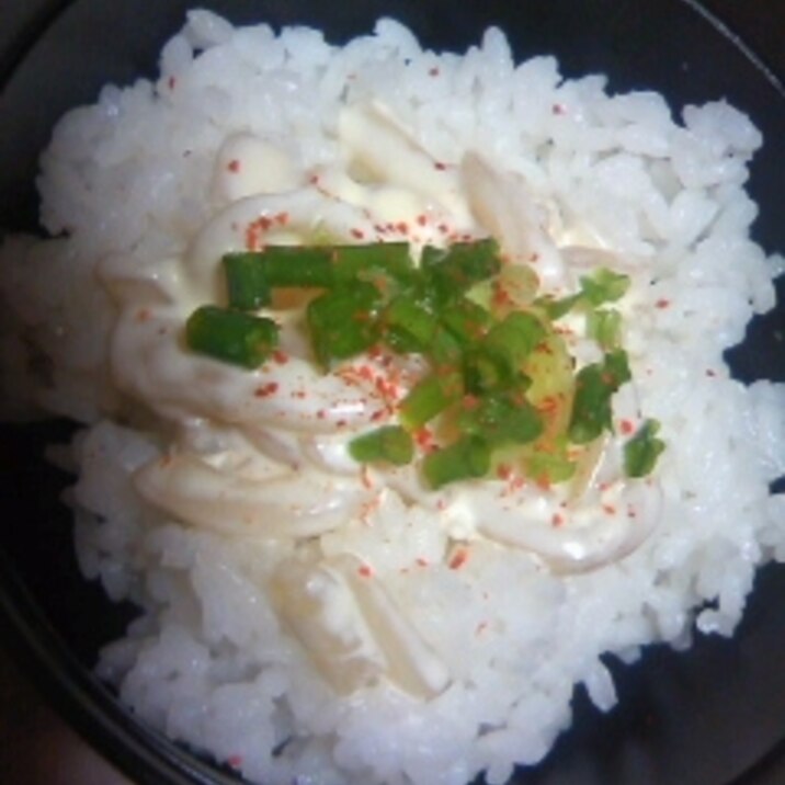 イカそうめんマヨ醤油和え丼